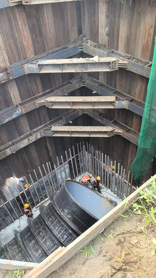 ˮ����ˮ�����ڣ��������̽�������